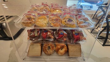 Desayuno continental incluido todos los días 