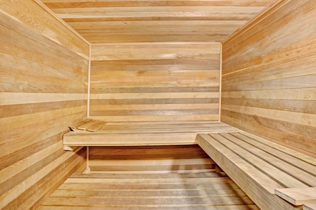 Sauna. Days Inn & Suites by Wyndham Louisville SW