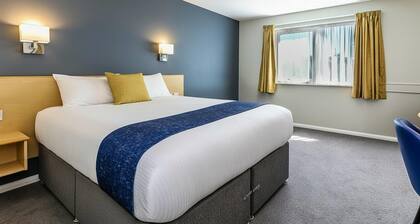 Days Inn by Wyndham Sheffield M1