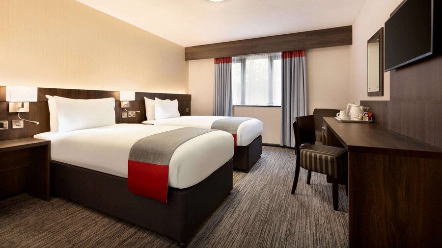 Ramada by Wyndham Bristol West