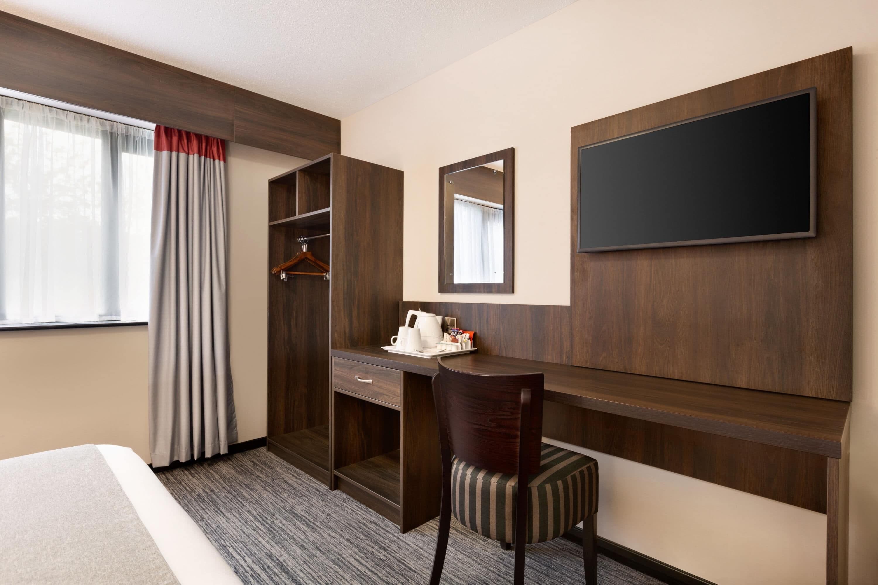 Photo - Ramada Bristol West