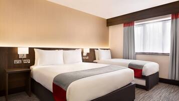 In-room safe, desk, iron/ironing board, free WiFi