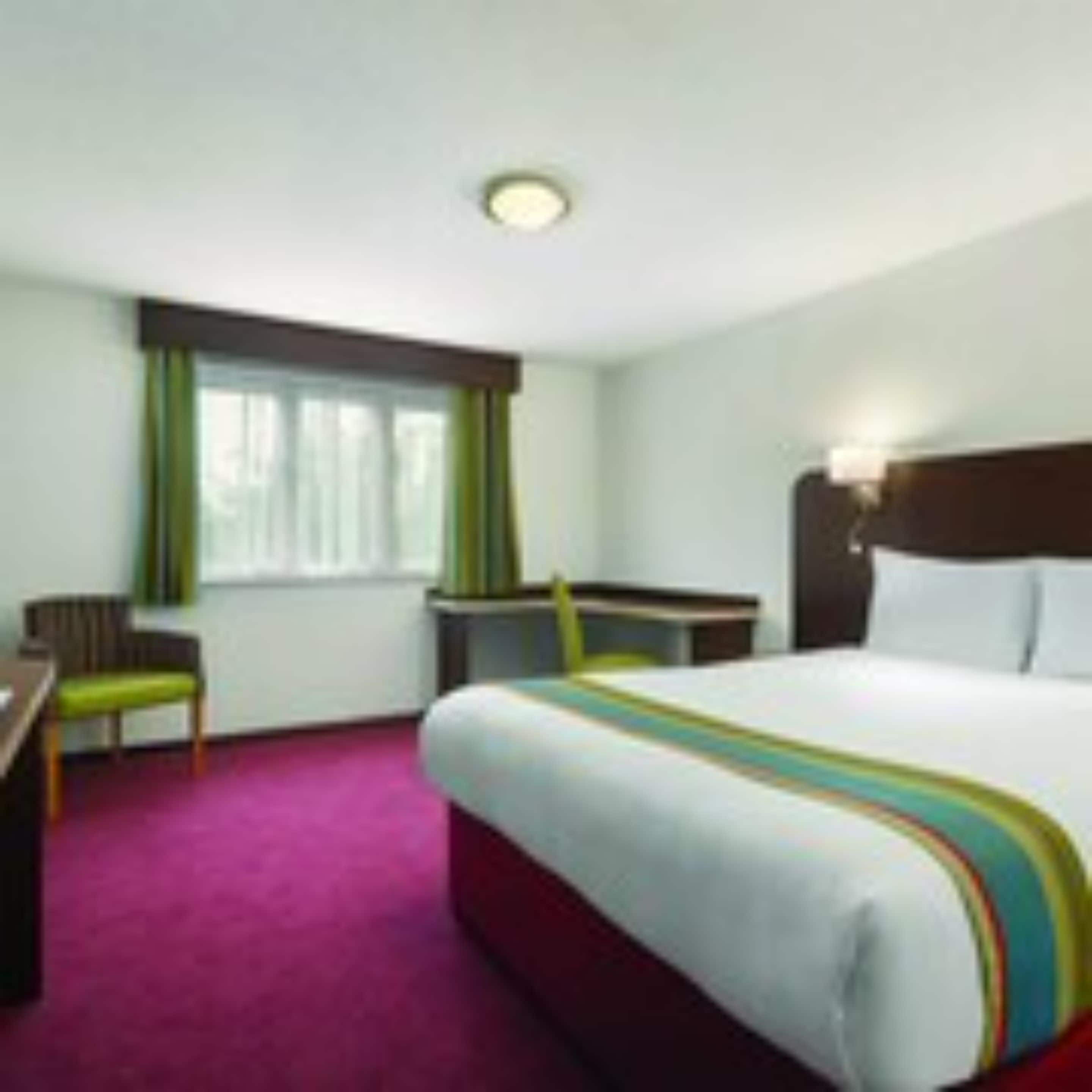 Photo - Ramada London South Mimms