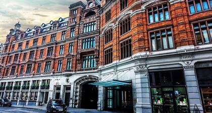 ANDAZ LONDON LIVERPOOL STREET, BY HYATT