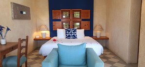 Superior Room, 1 King Bed