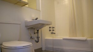 Unclassified image, 3 of 19, button - Laguna Inn (Eureka)