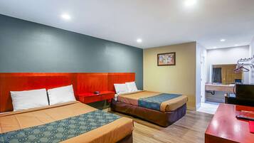 書桌、熨斗/熨衣板、免費無線上網、床單