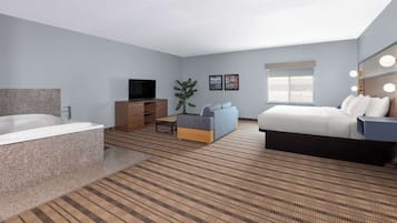Suite, 1 King Bed, Non Smoking | Jetted tub