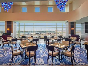 Breakfast, lunch, dinner served; international cuisine 