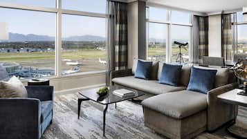 Premium bedding, down comforters, pillowtop beds, minibar