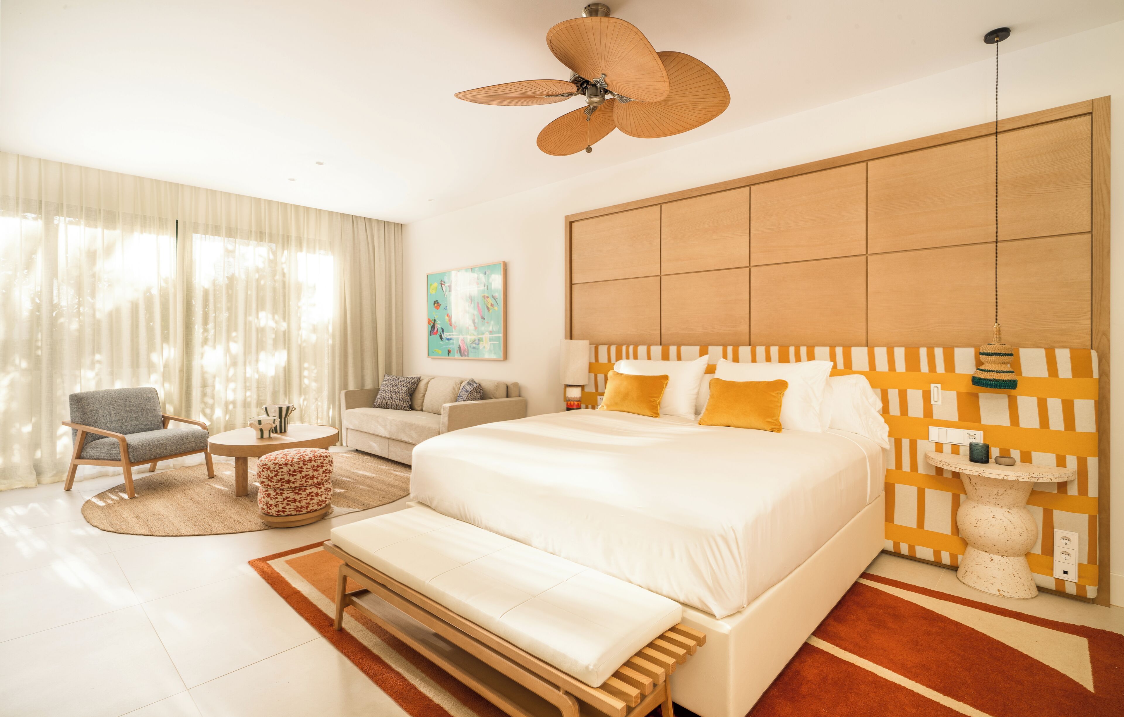 1 bedroom, down duvets, minibar, in-room safe