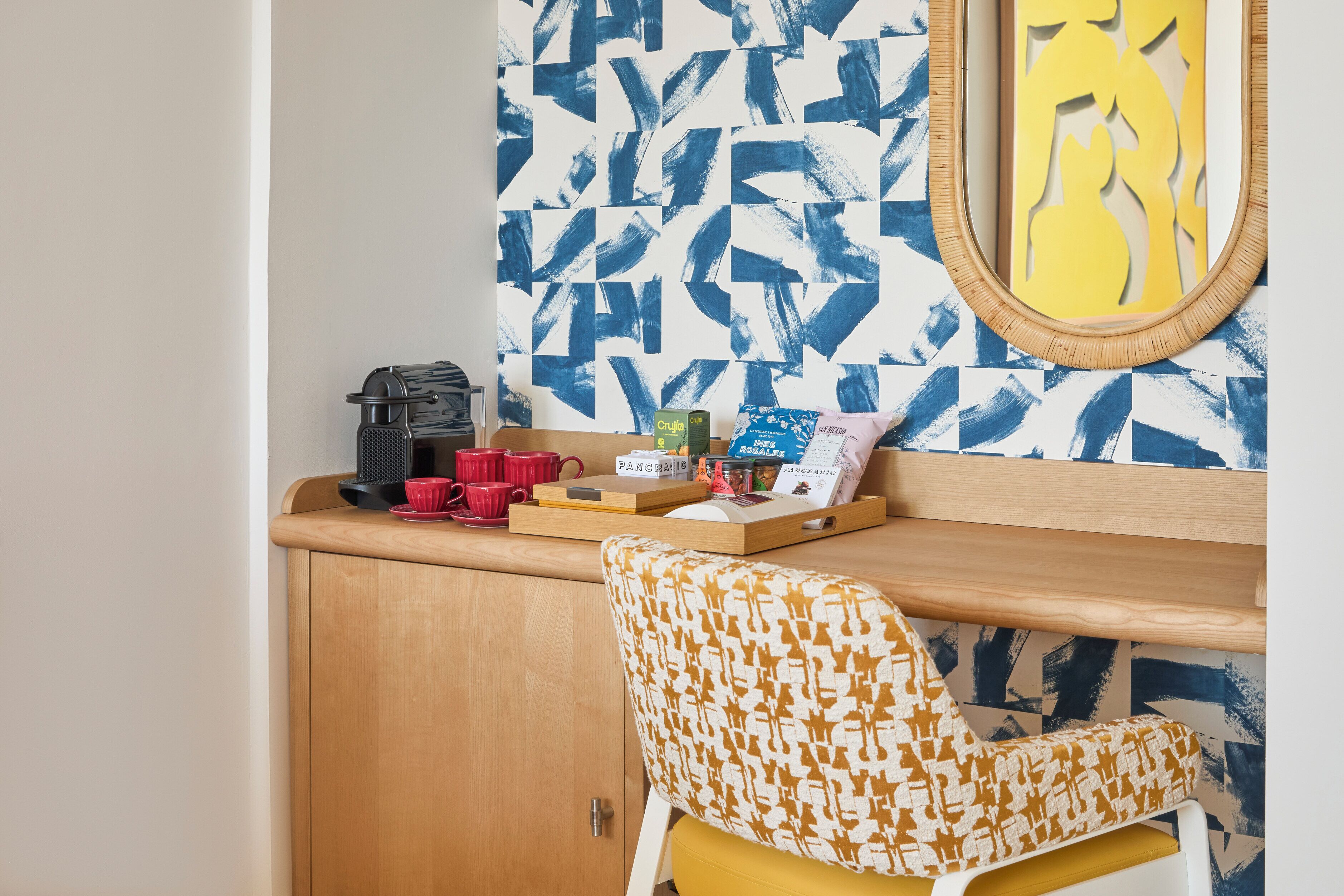 1 bedroom, down duvets, minibar, in-room safe