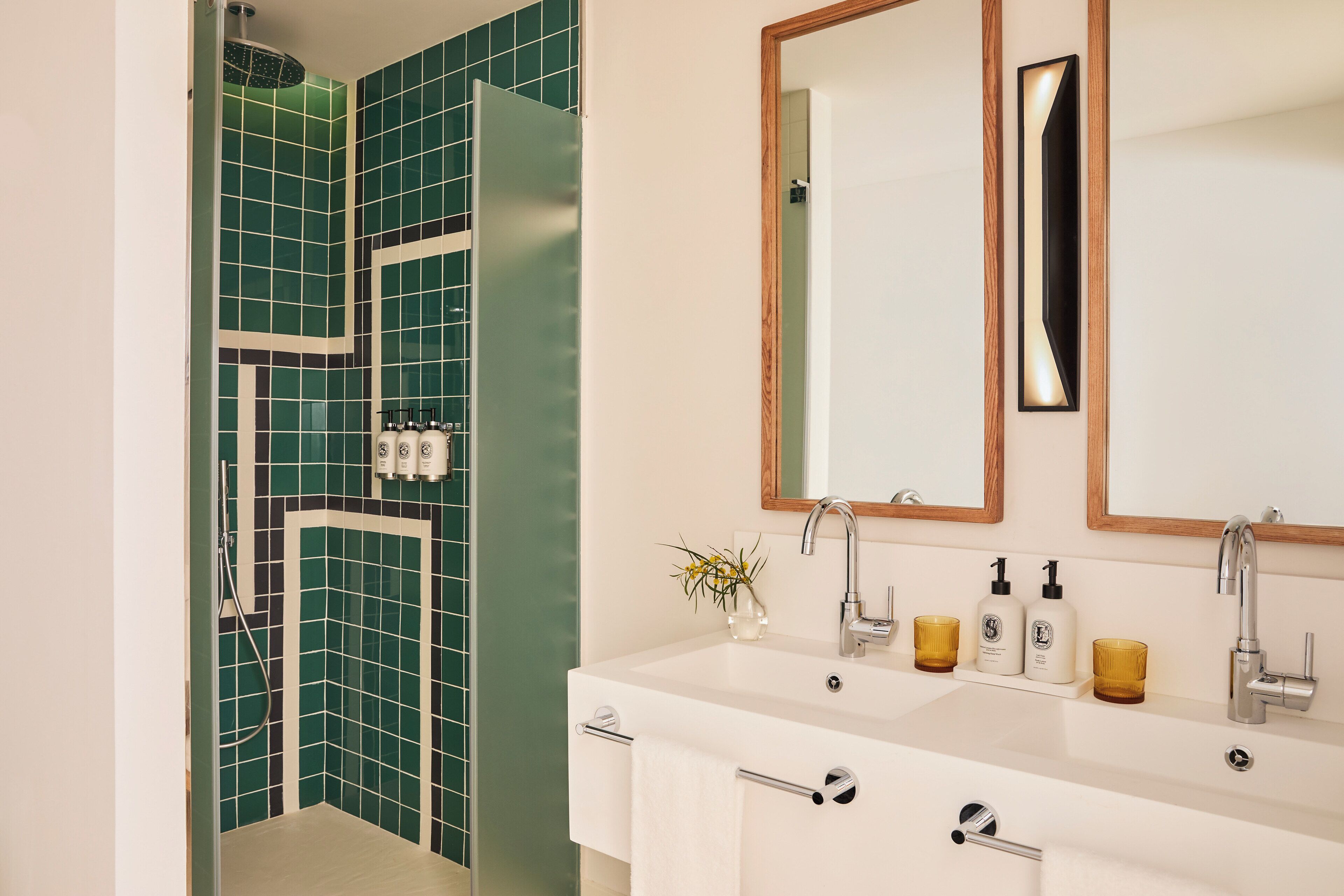 combined shower/bathtub, free toiletries, hair dryer, bathrobes