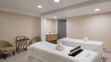 Sauna, steam room, Turkish bath, body treatments, aromatherapy