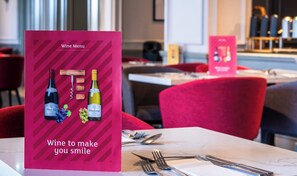 Déjeuner et dîner servis sur place