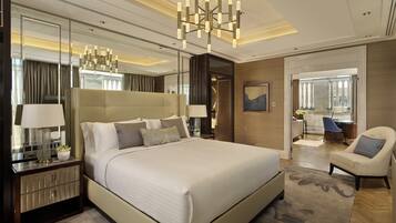 1 bedroom, premium bedding, minibar, in-room safe