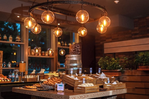 Crowne Plaza Porto by IHG