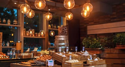Crowne Plaza Porto by IHG