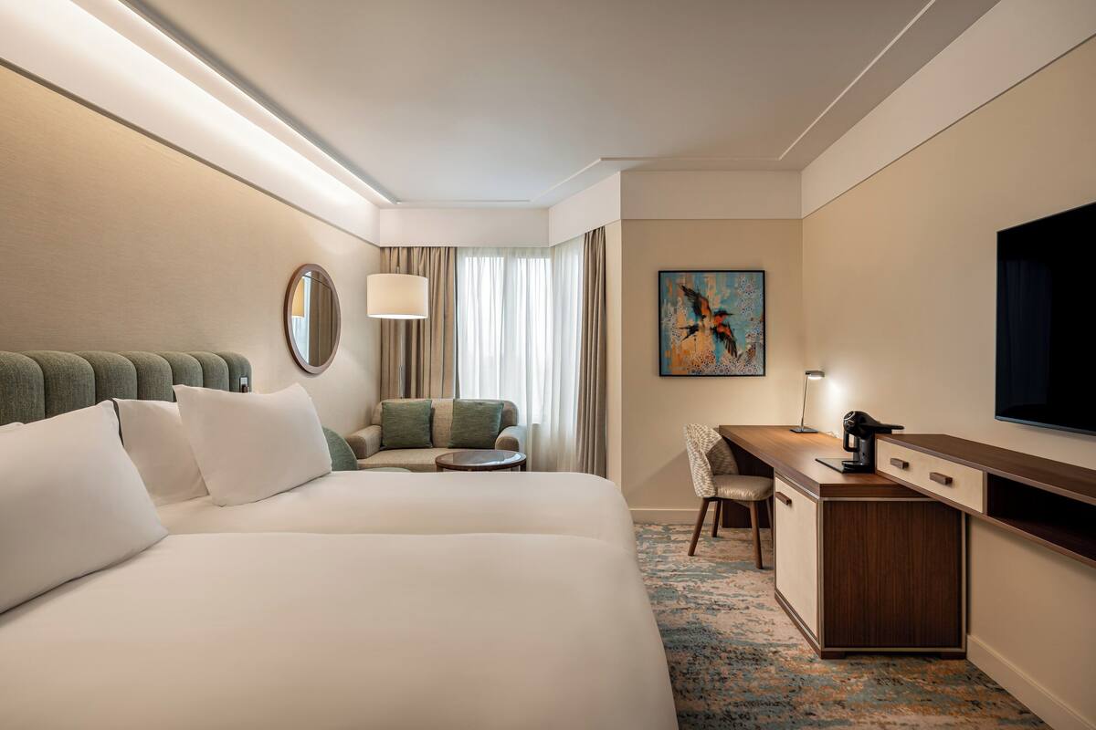 Premium Room, 2 Twin Beds, Club Lounge Access (High Floor) | Premium bedding, minibar, in-room safe, desk