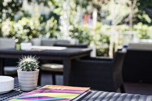 Terrace/patio - Crowne Plaza Porto by IHG (Porto)