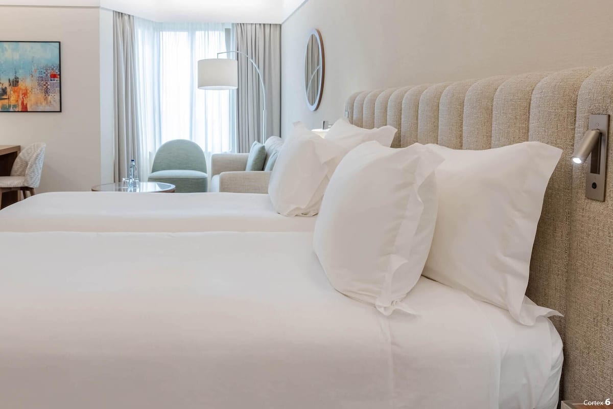 Premium-Zimmer, 2 Einzelbetten, barrierefrei, Zutritt zur Club Lounge (High Floor)