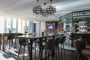 Lobby lounge - Crowne Plaza Porto by IHG (Porto)