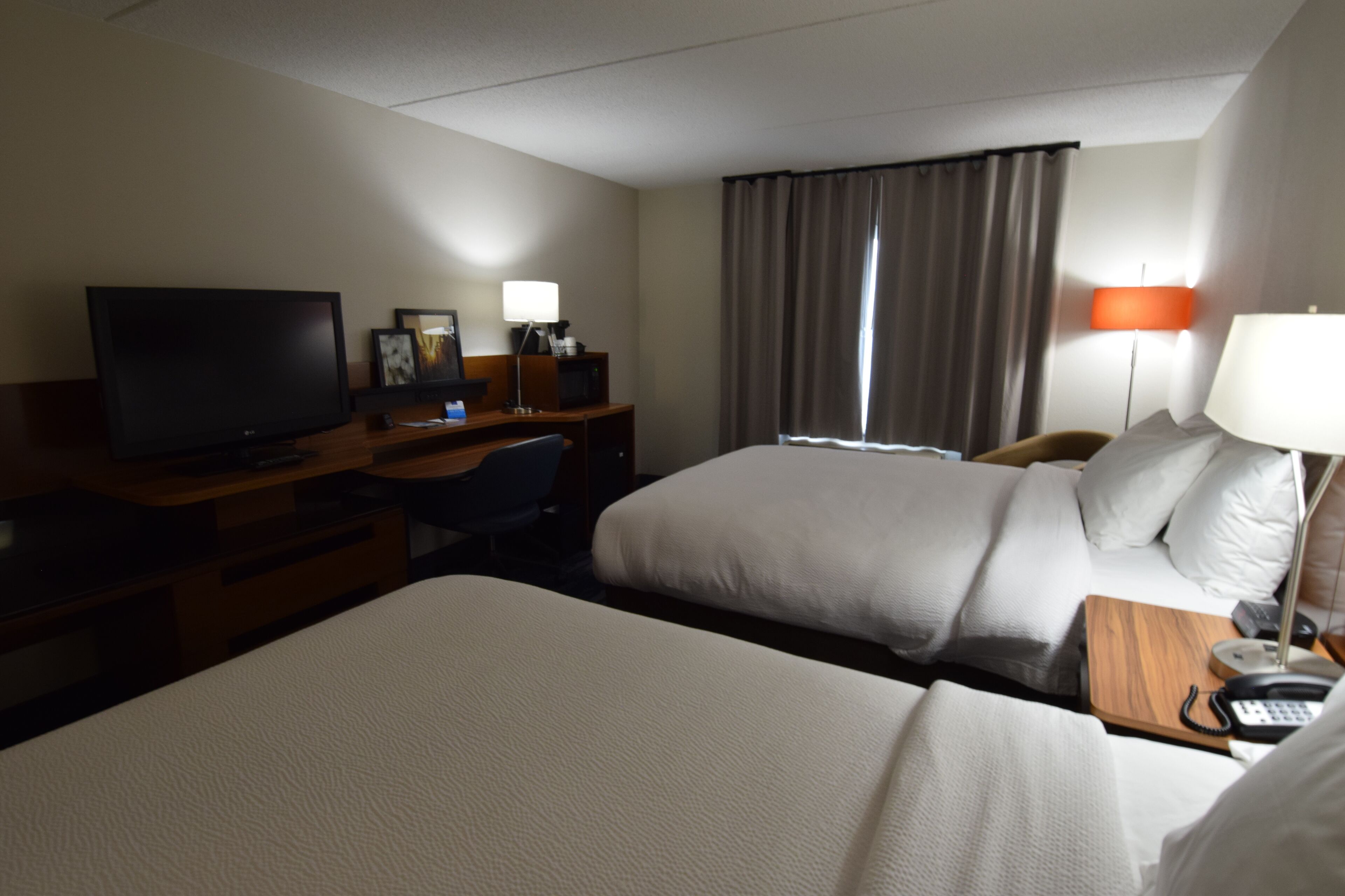 room, 2 double beds, non smoking | 1 bedroom, hypo-allergenic bedding, desk, laptop workspace