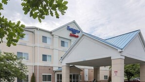Exterior - Fairfield Inn by Marriott Uniontown (Uniontown)