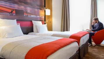 Classic Twin Room, 2 Twin Beds | Premium bedding, minibar, in-room safe, desk