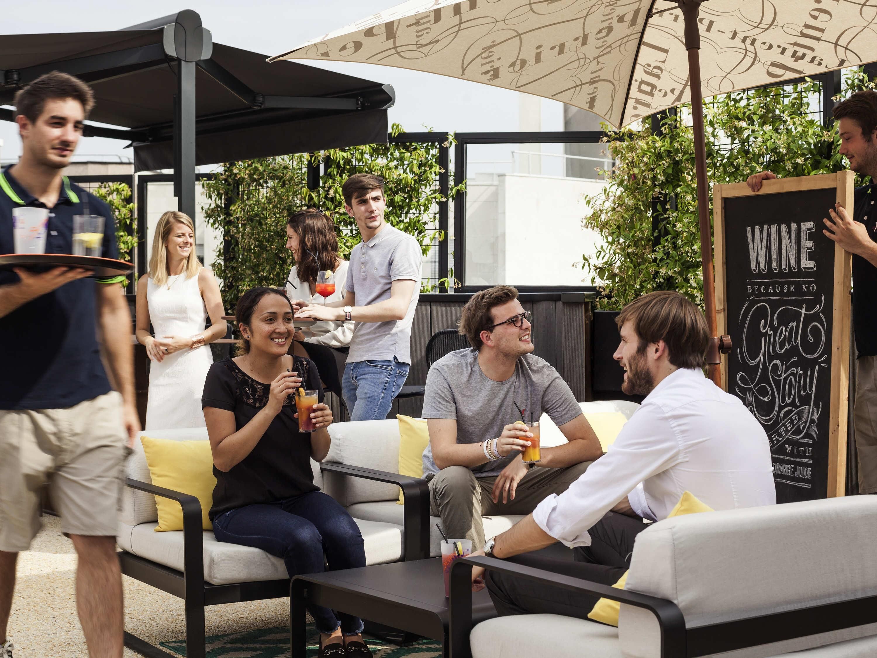 breakfast, lunch and dinner served