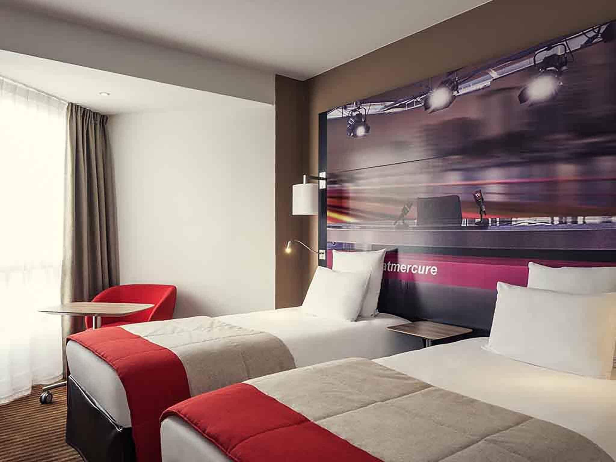 Classic Twin Room, 2 Twin Beds | Premium bedding, minibar, in-room safe, desk
