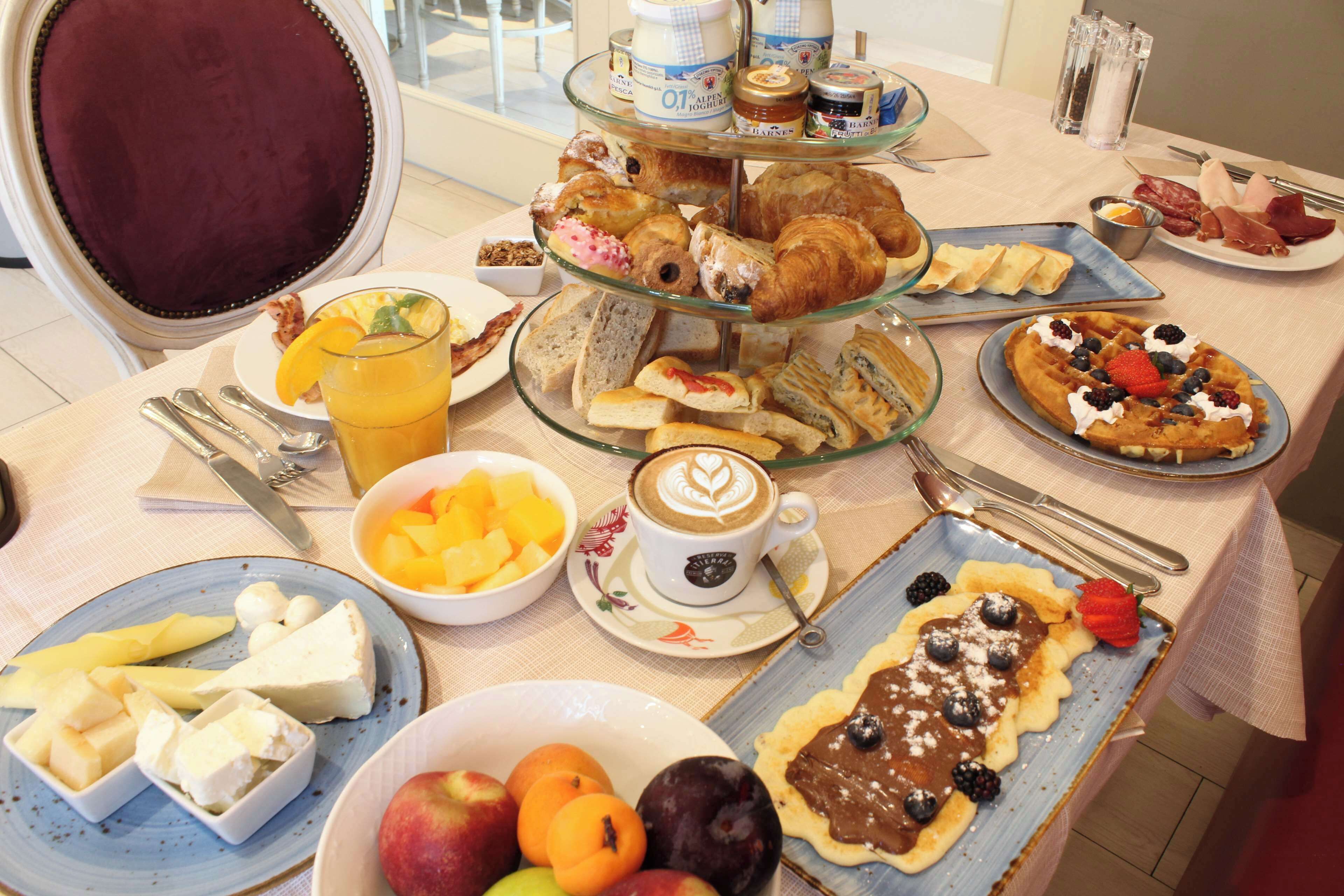 daily buffet breakfast (eur 12 per person)