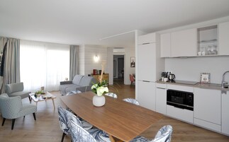 Apartamento família | Cozinha privada | Cafeteira/chaleira, chaleira elétrica