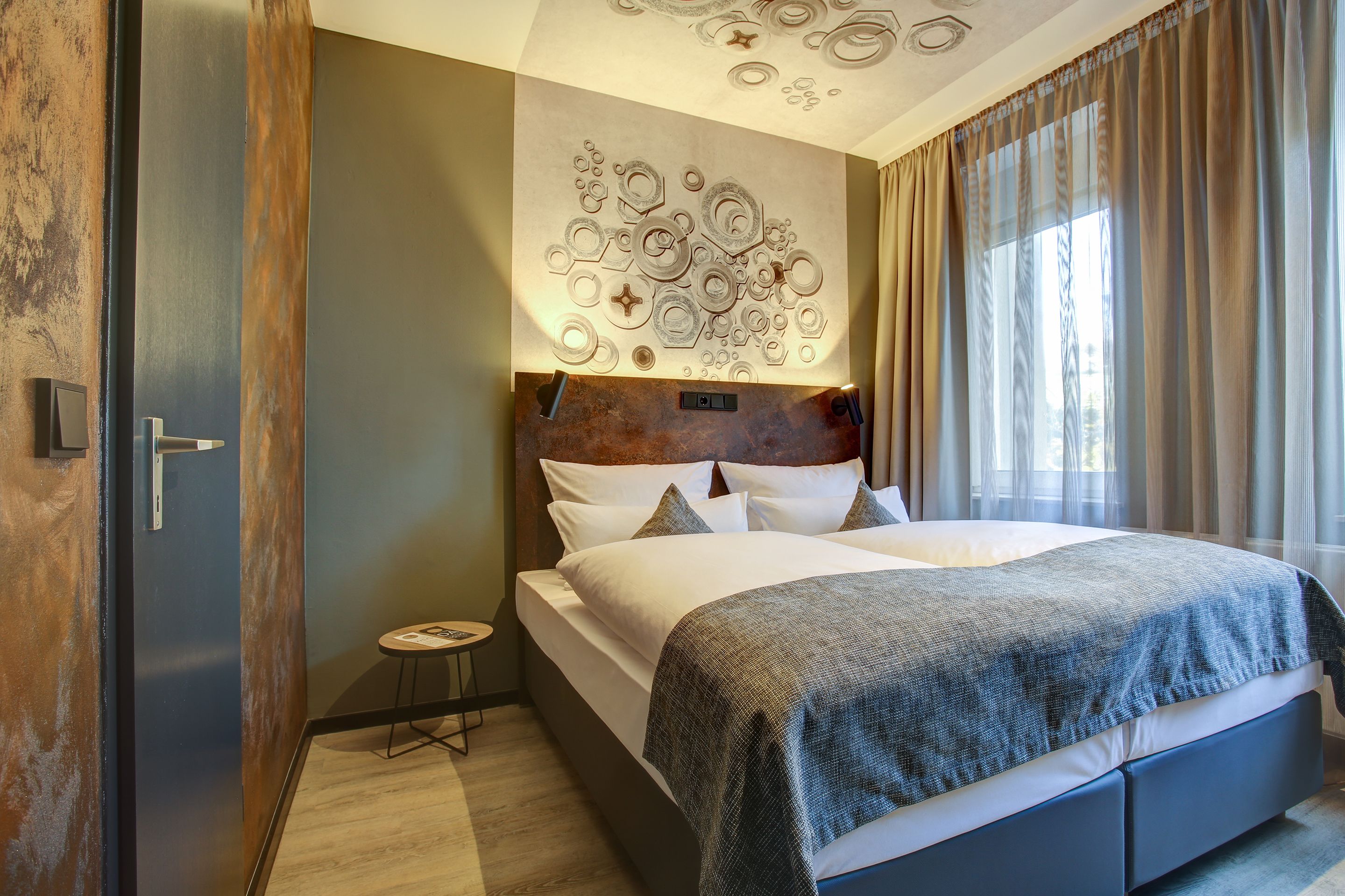 standard double room, 1 double bed | 1 bedroom, in-room safe, desk, free wifi