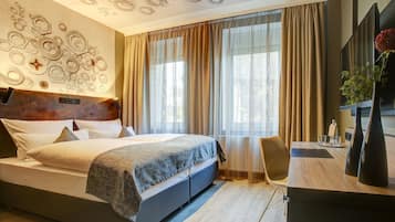 Standard Double Room, 1 Double Bed | In-room safe, desk, free WiFi, bed sheets