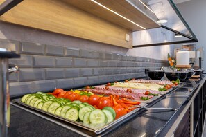 Breakfast buffet - Boutique Essen City (Essen)