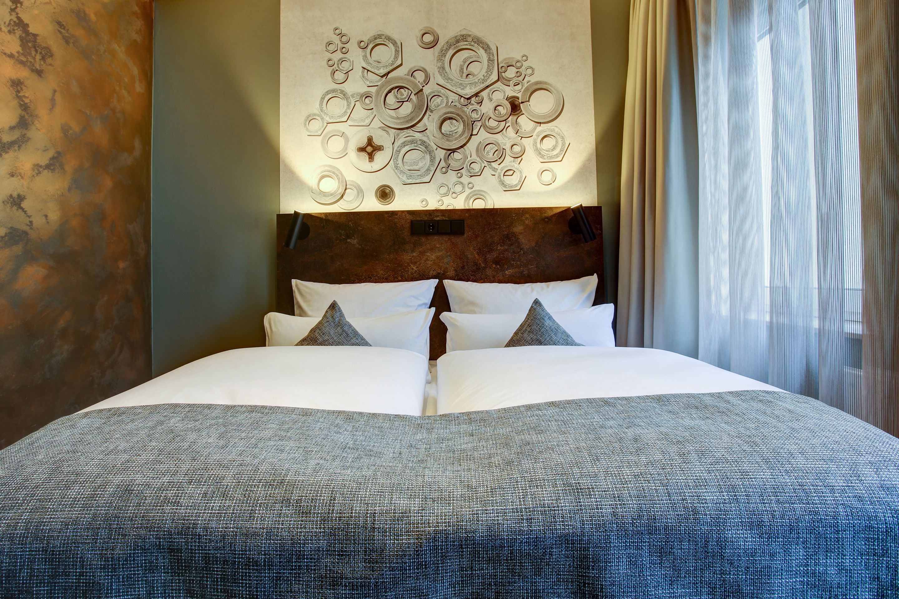 standard double room, 1 double bed | 1 bedroom, in-room safe, desk, free wifi