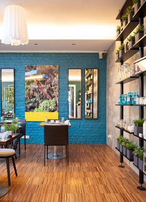 Daily buffet breakfast for a fee - The New Yorker Hotel Köln-Messe (Cologne)