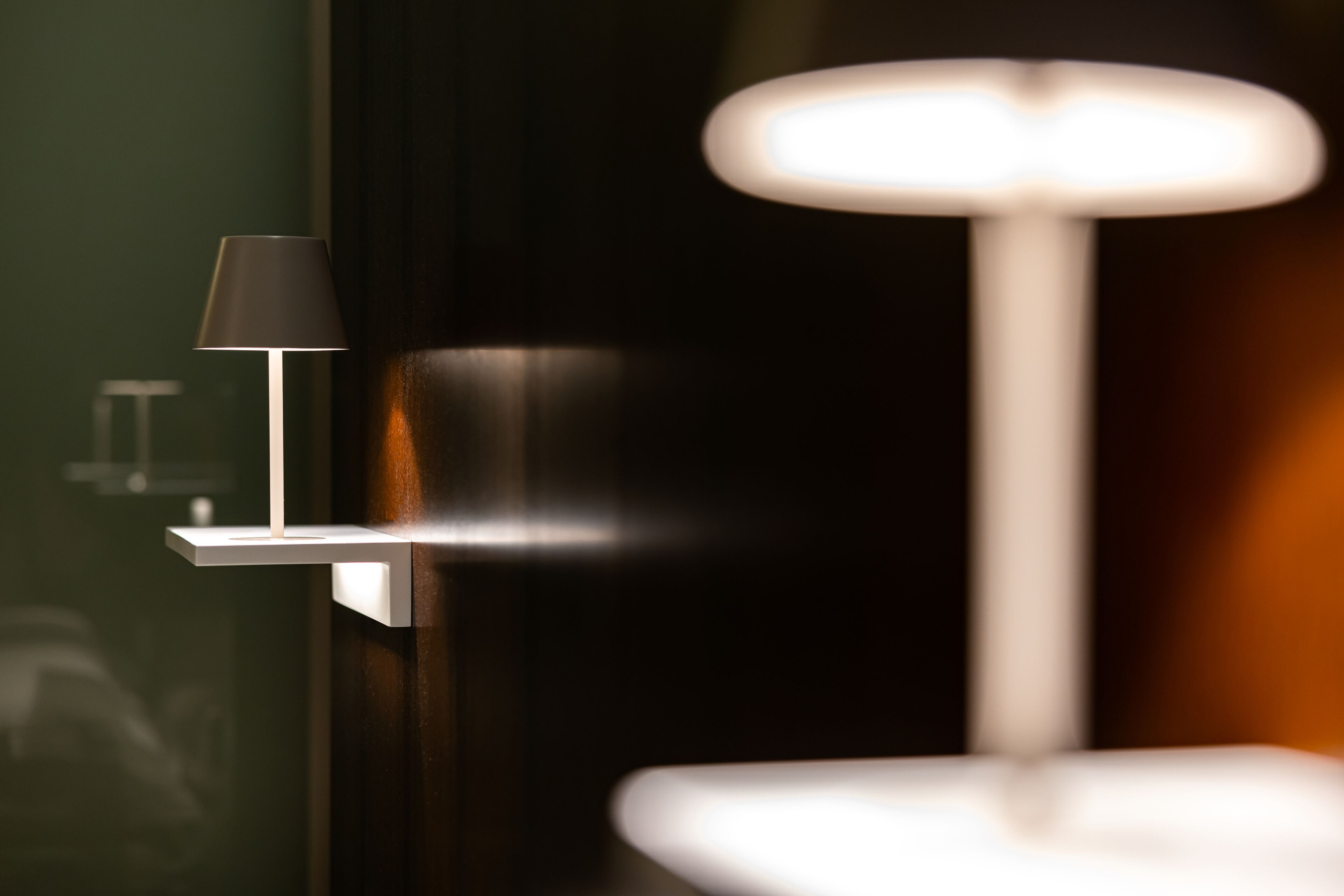 1 bedroom, hypo-allergenic bedding, desk, laptop workspace