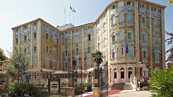 Facciata della struttura