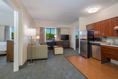 Homewood Suites by Hilton Ft. Worth-North at Fossil Creek