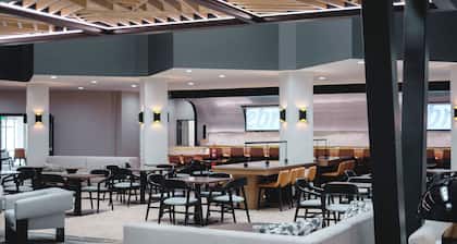 Radisson Hotel Santa Maria