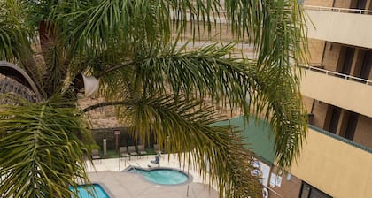 Radisson Hotel Santa Maria