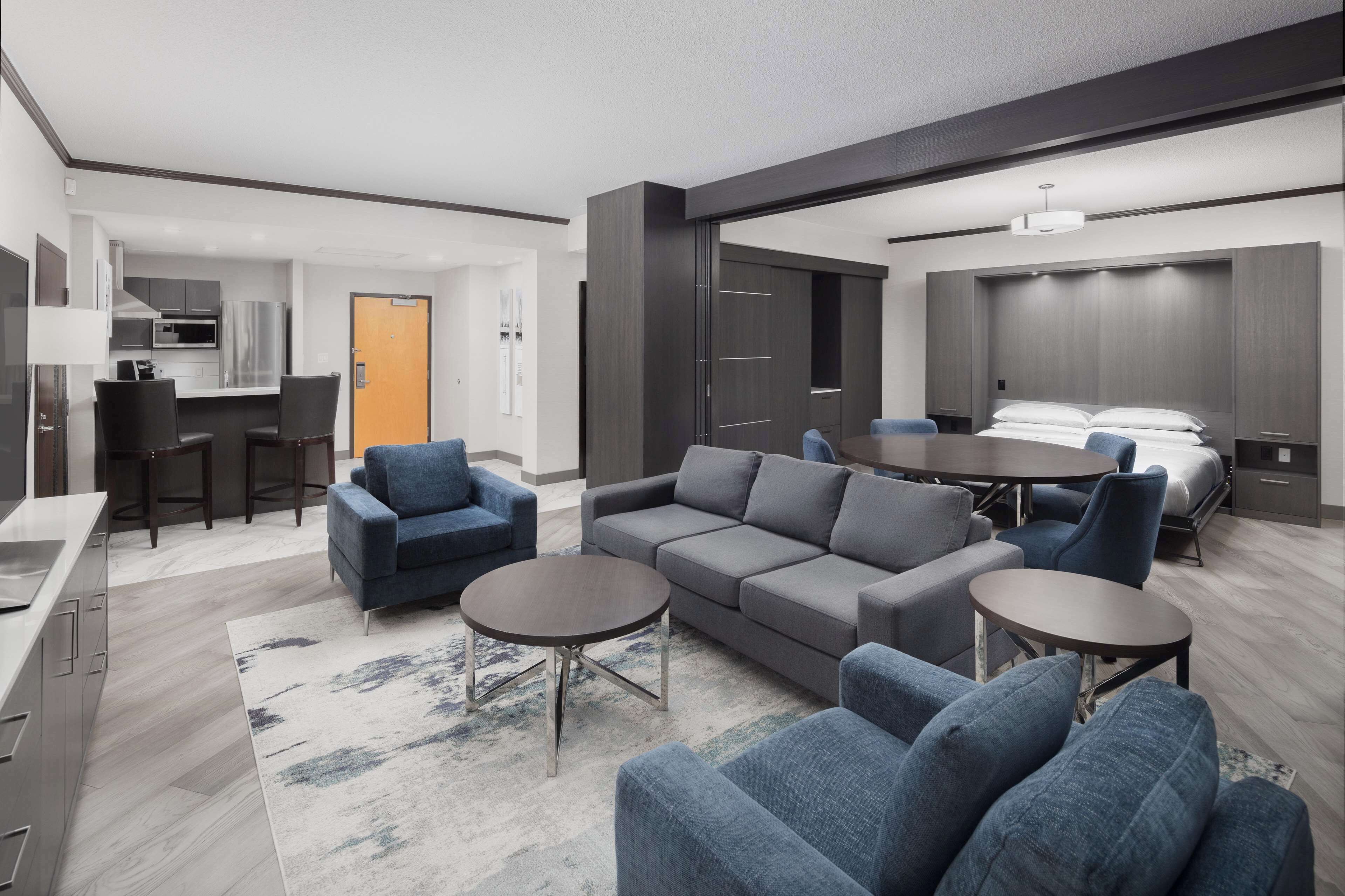 Room (Parlor) | Hypo-allergenic bedding, down comforters, in-room safe, desk