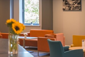 Exterior - Holiday Inn Express Birmingham - Castle Bromwich by IHG (Birmingham)