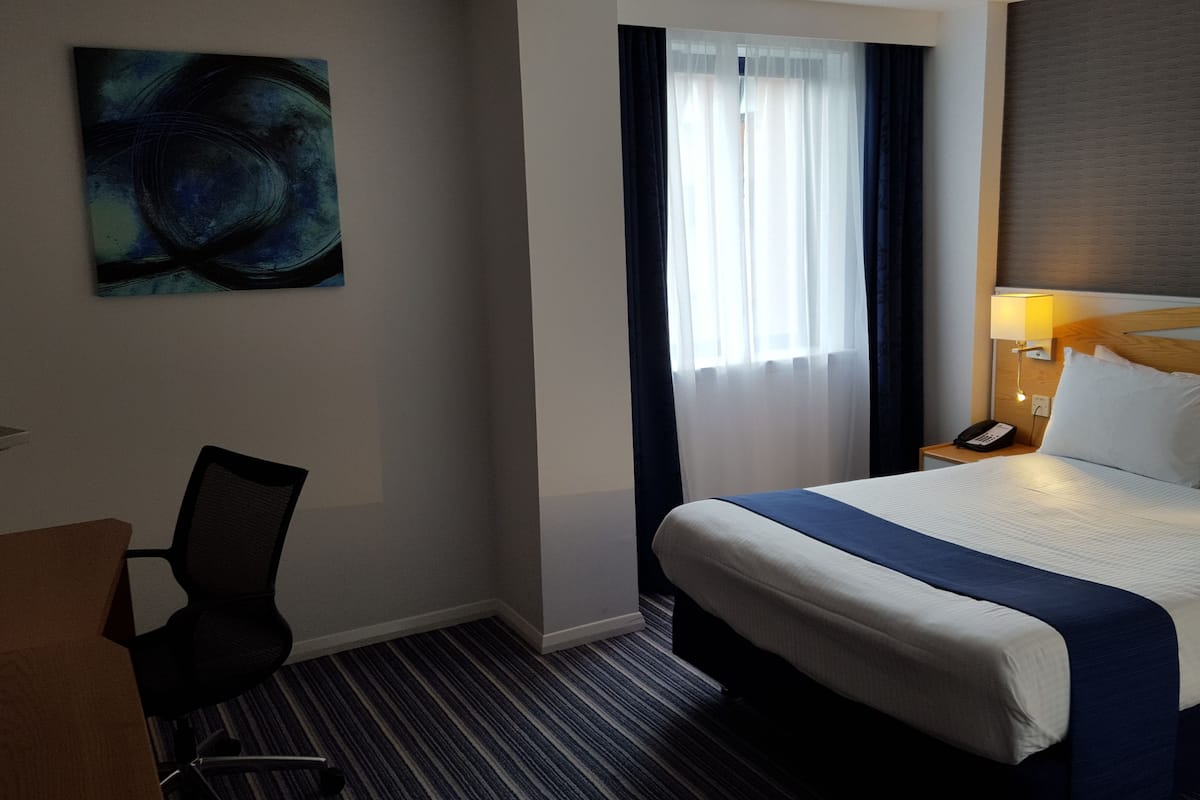 In-room safe, desk, free cots/infant beds, free WiFi