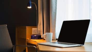 Quarto standard (with Free Hot Breakfast) | Tecnologia