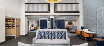 Holiday Inn Express Hotel & Suites Bentonville by IHG