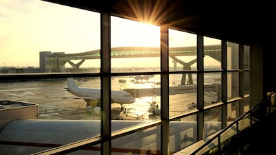 Holiday Inn Express London Gatwick - Crawley by IHG