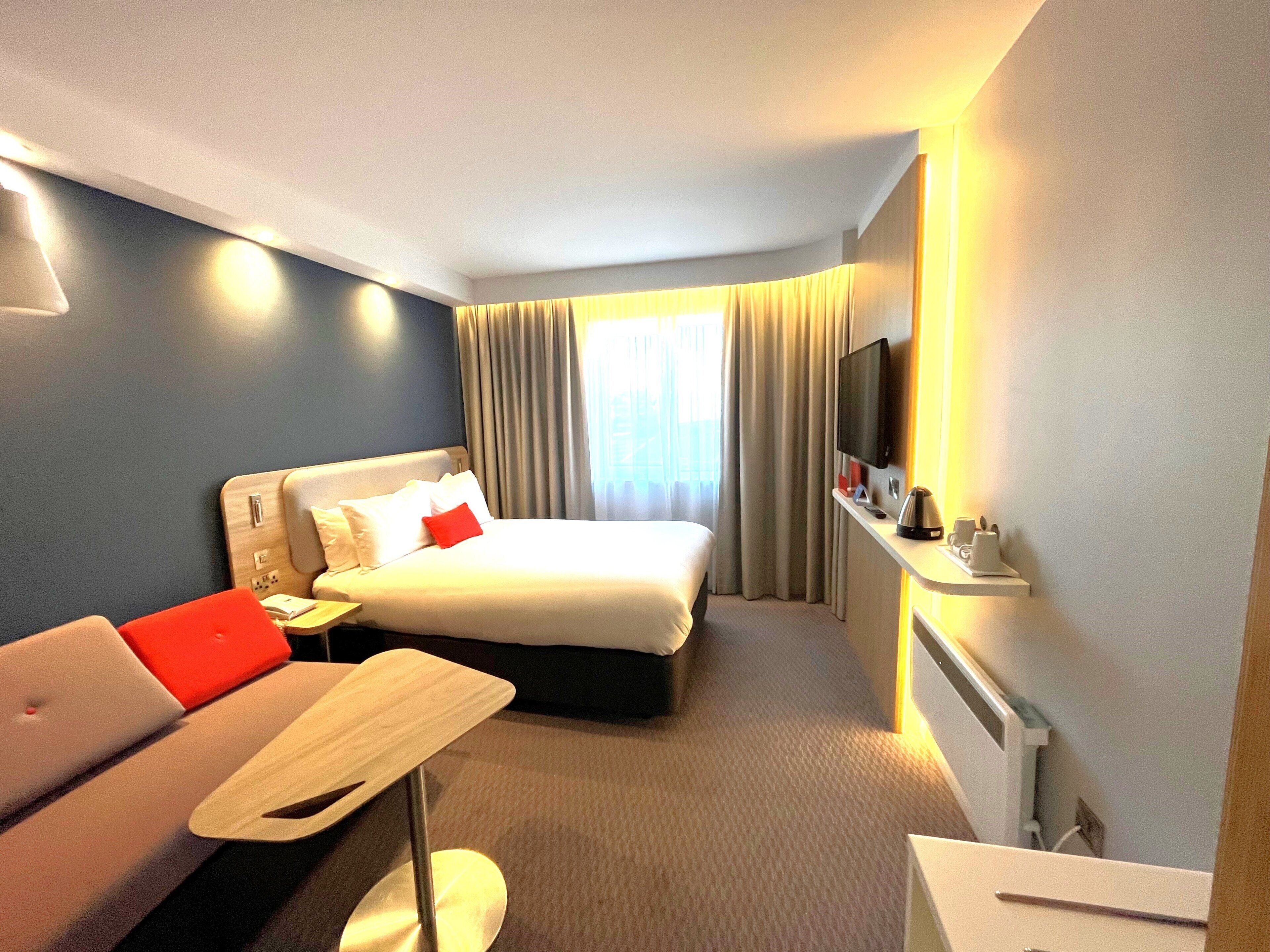 Room, 1 Double Bed with Sofa bed | In-room safe, desk, free WiFi, bed sheets